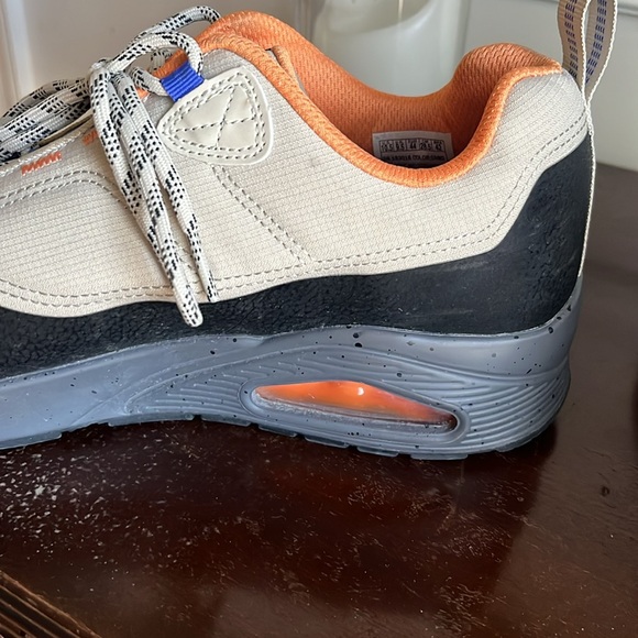 Skechers Men’s Utility Sneaker 10.5 - Picture 8 of 11